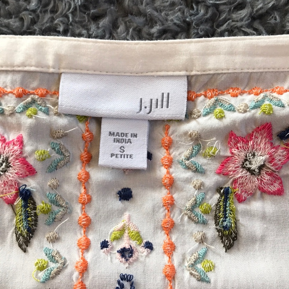 J. Jill White Embroidered Floral Cotton Tunic - Picture 3 of 8